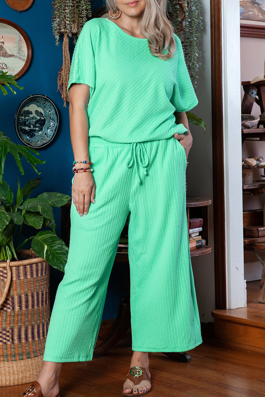 Ensemble t-shirt texturé a manches chauve-souris, pantalon large, grande taille
