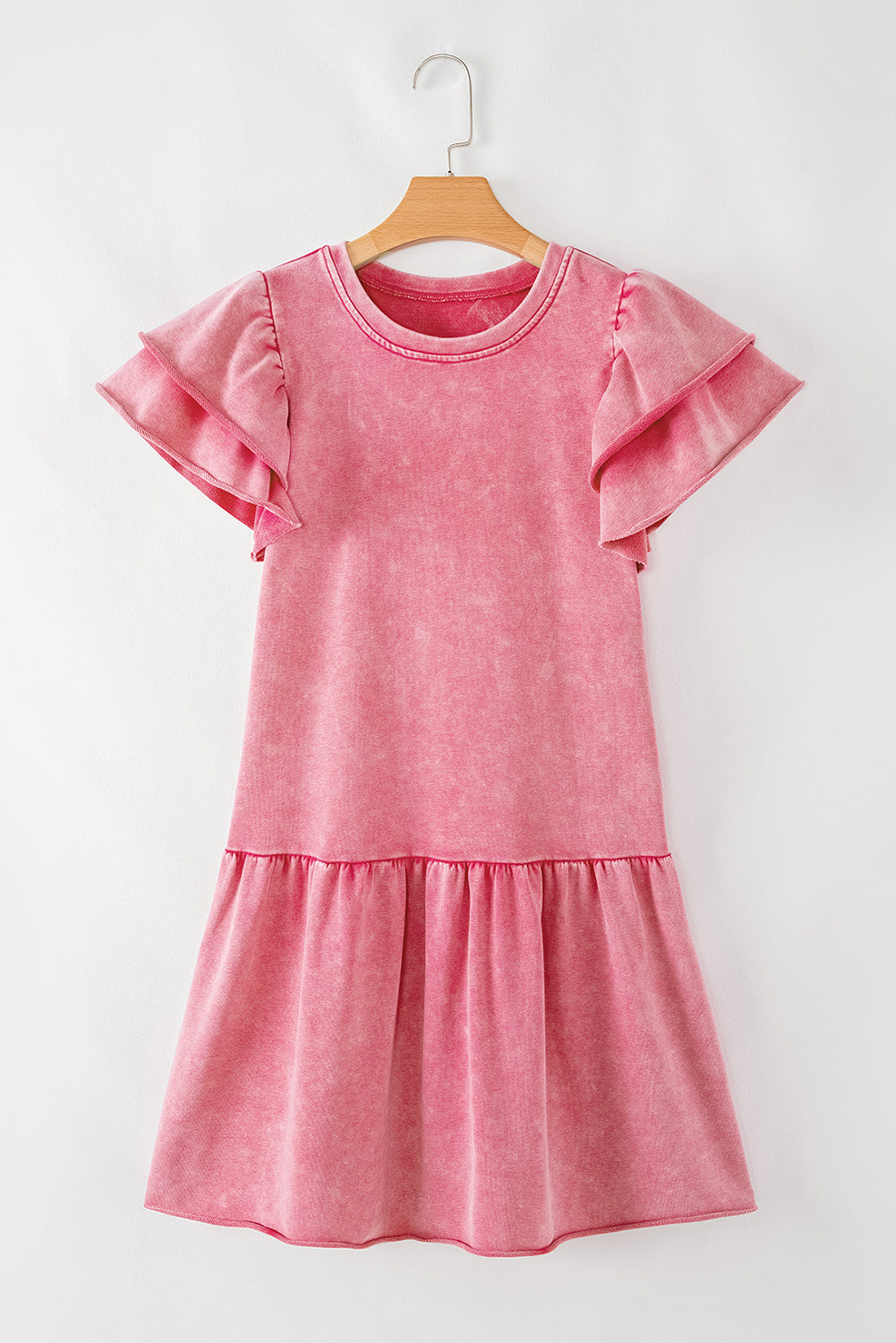 Mini-robe à volants et bords bruts délavés aux minéraux