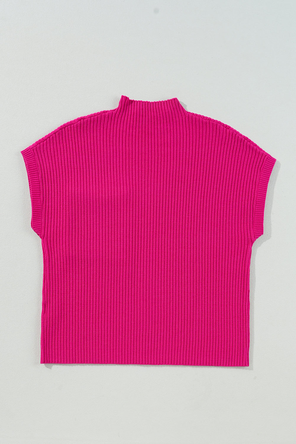 Pull a manches courtes en tricot côtelé avec poche plaquée