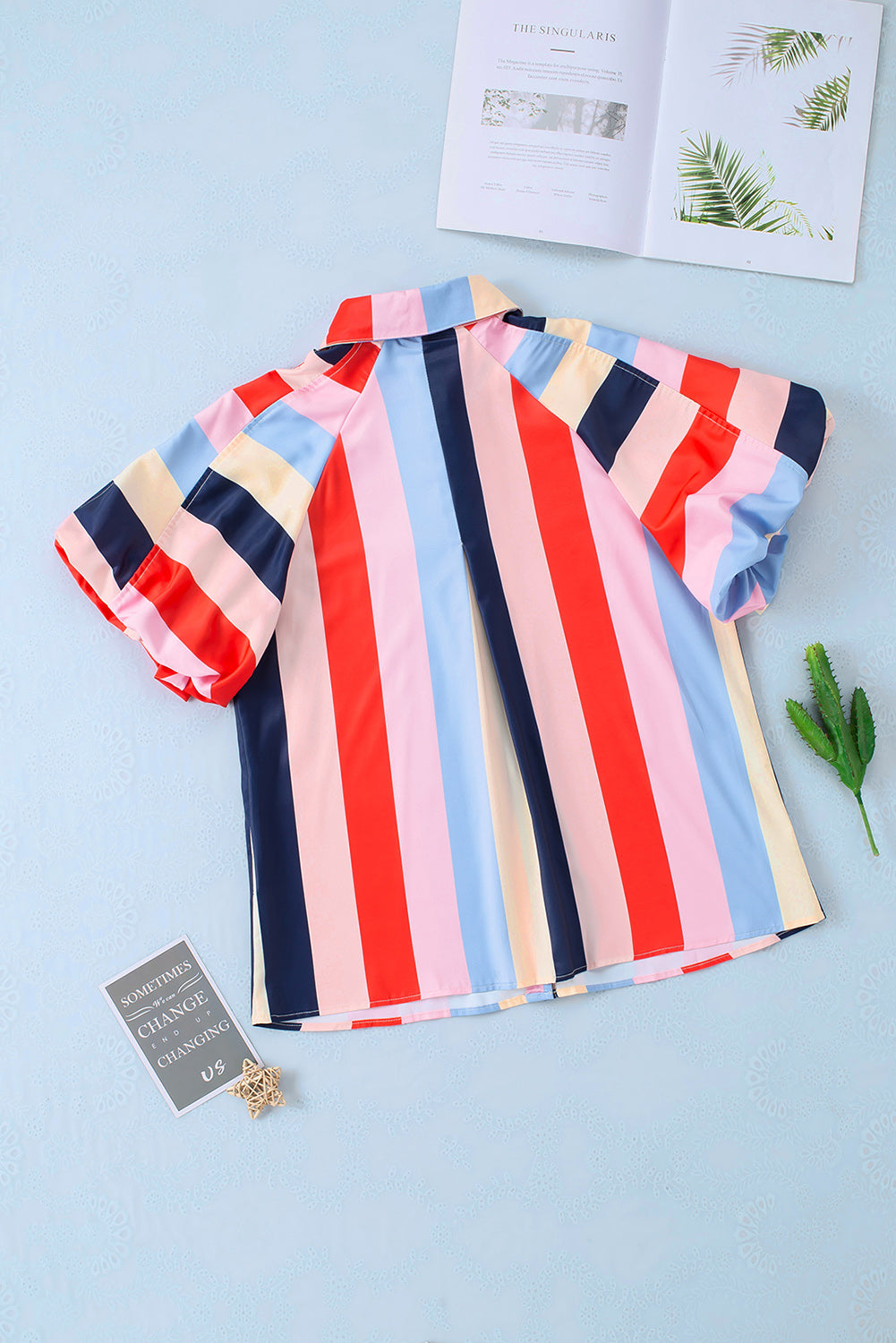 Chemise boutonnée à manches bouffantes et rayures color block
