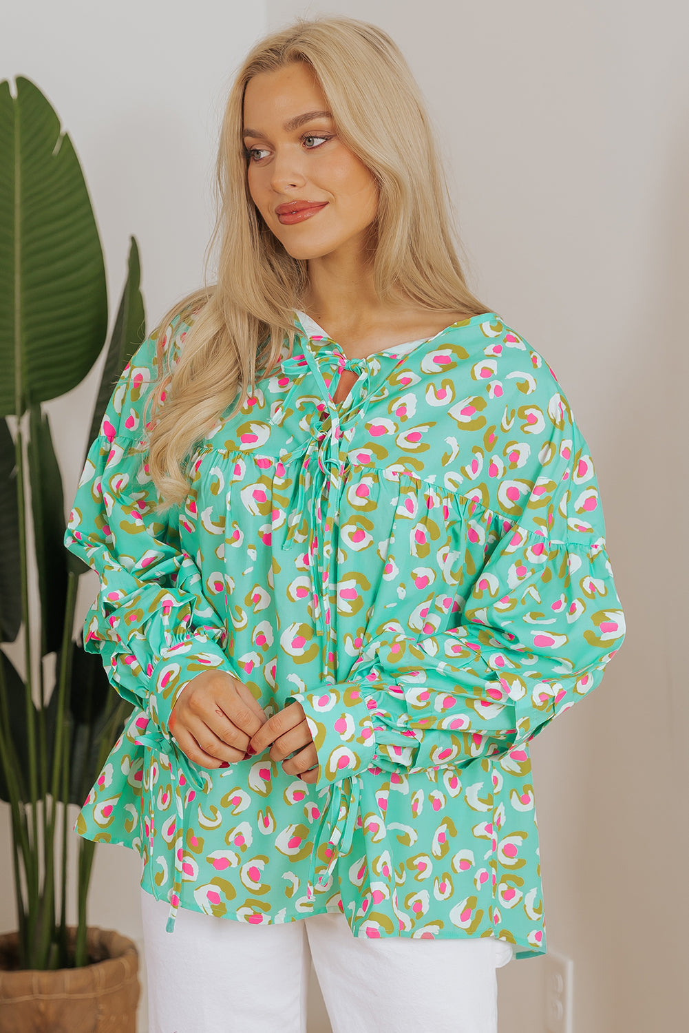 Chemisier babydoll a lacets et imprimé abstrait a manches lanternes