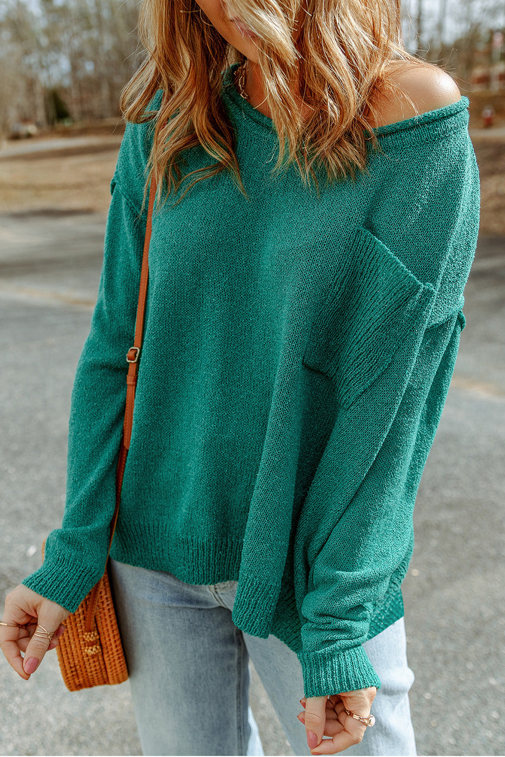 Pull en tricot côtelé à épaules dénudées de couleur unie avec poche