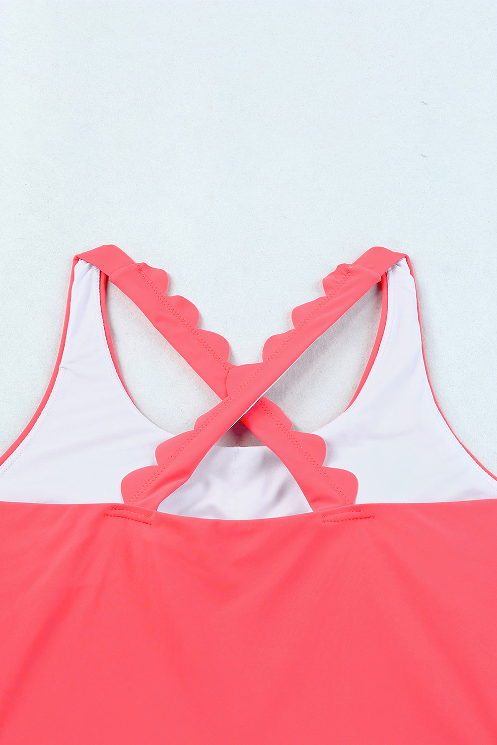 Bikini festonné croisé taille haute