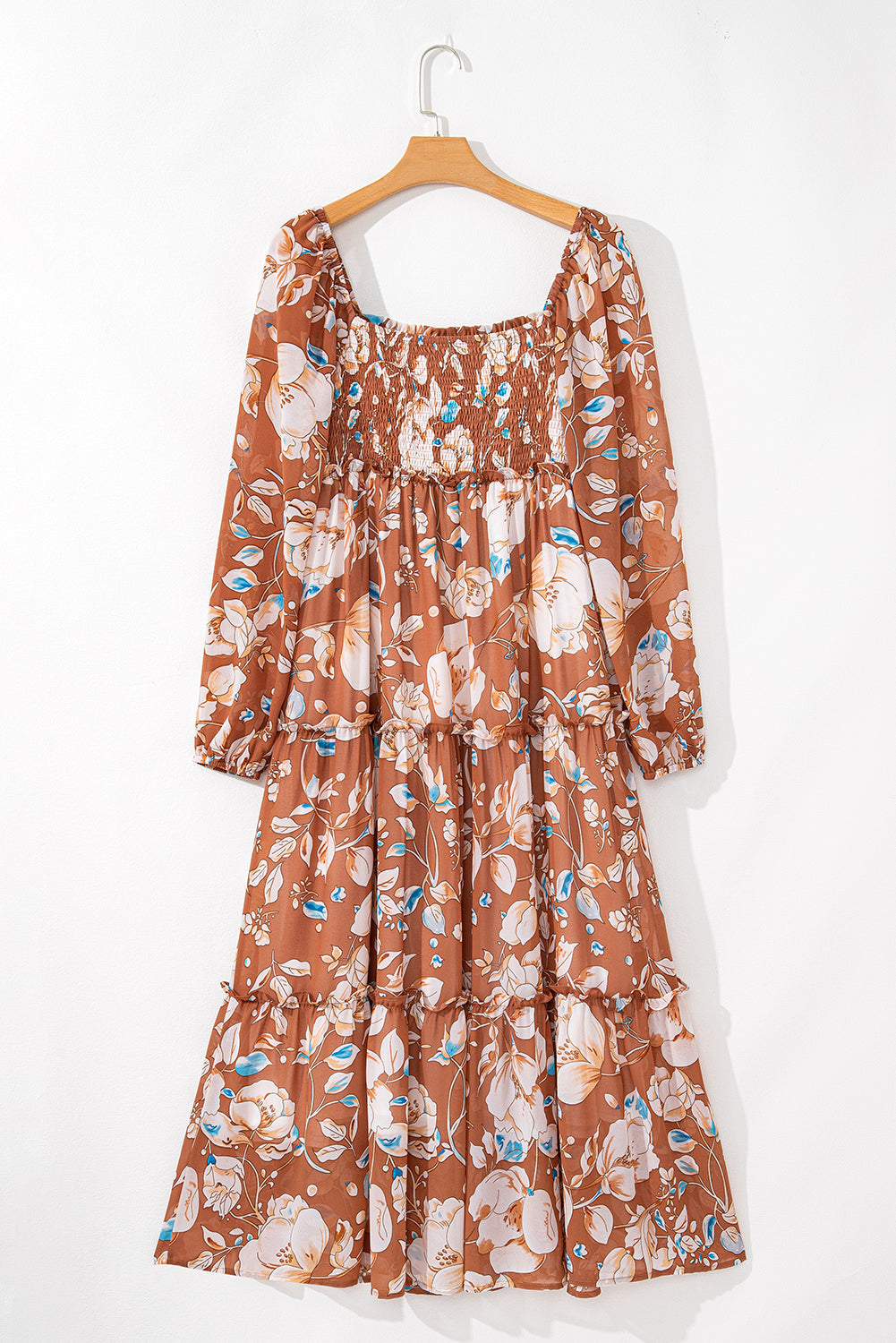 Robe longue taille haute froncée a imprimé floral et col carré