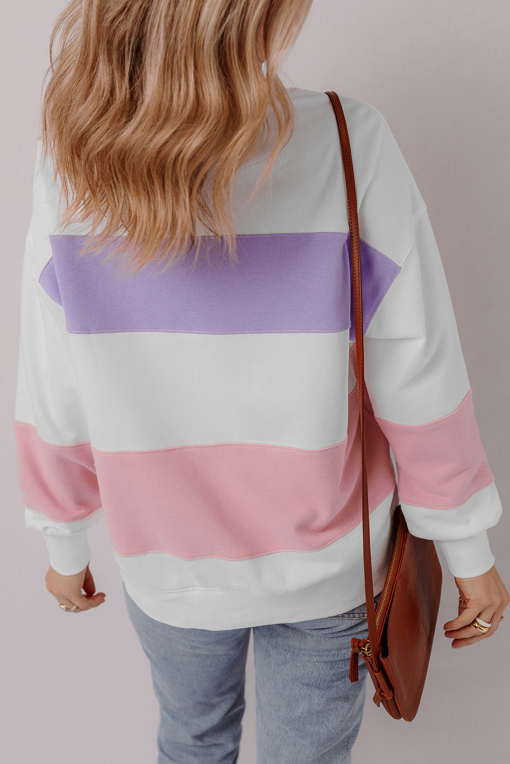 Sweat-shirt a col rond et épaules tombantes patchwork color block