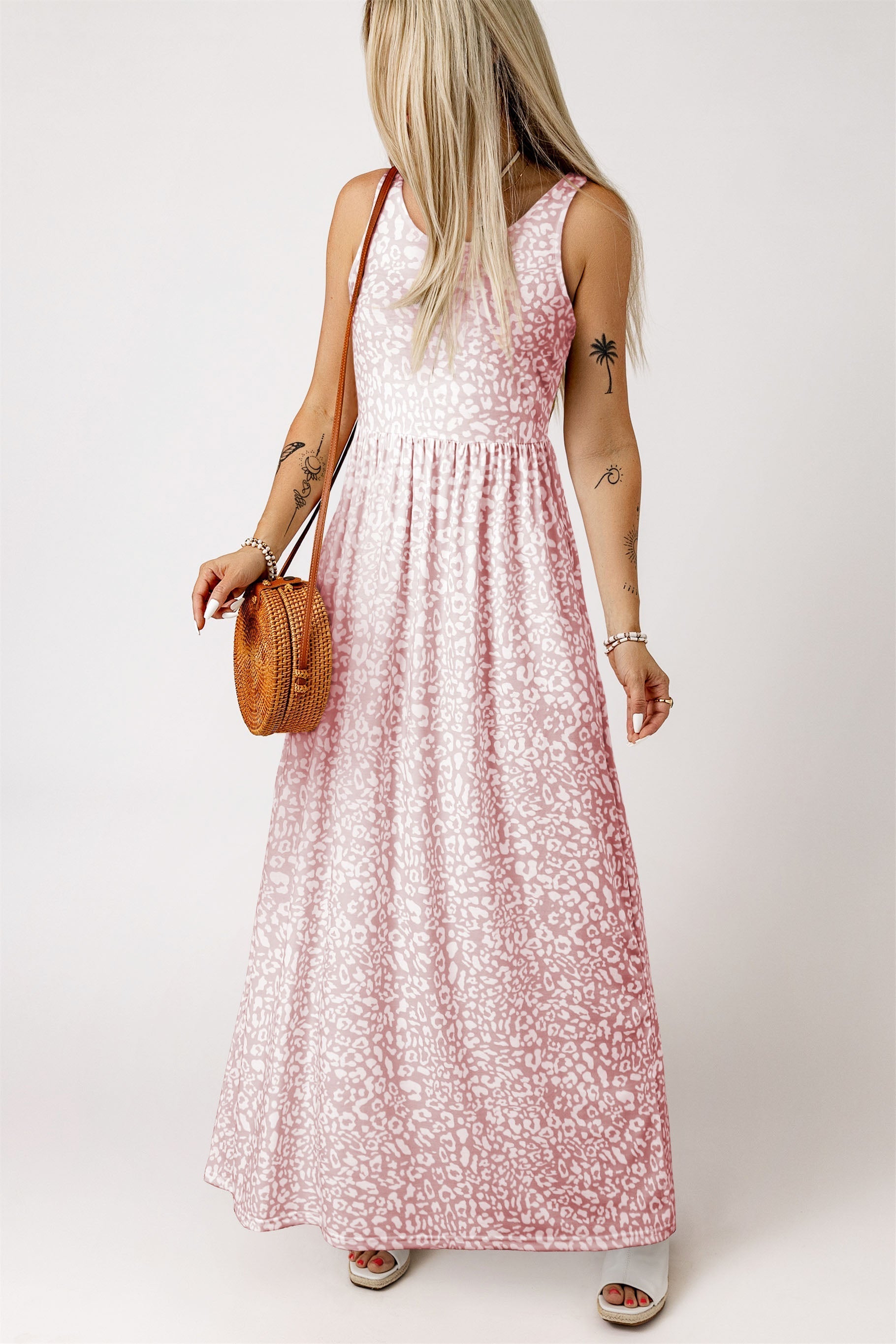 Robe longue sans manches à poches et imprimé léopard
