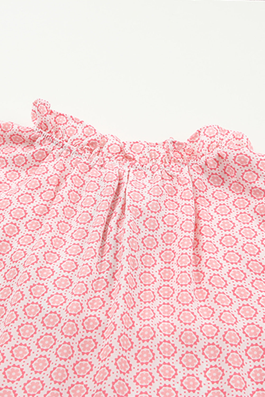 Robe longue sans manches à col fendu et imprimé abstrait