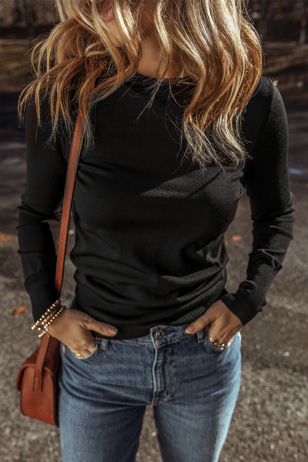 Pull léger a col rond de couleur unie, coupe slim