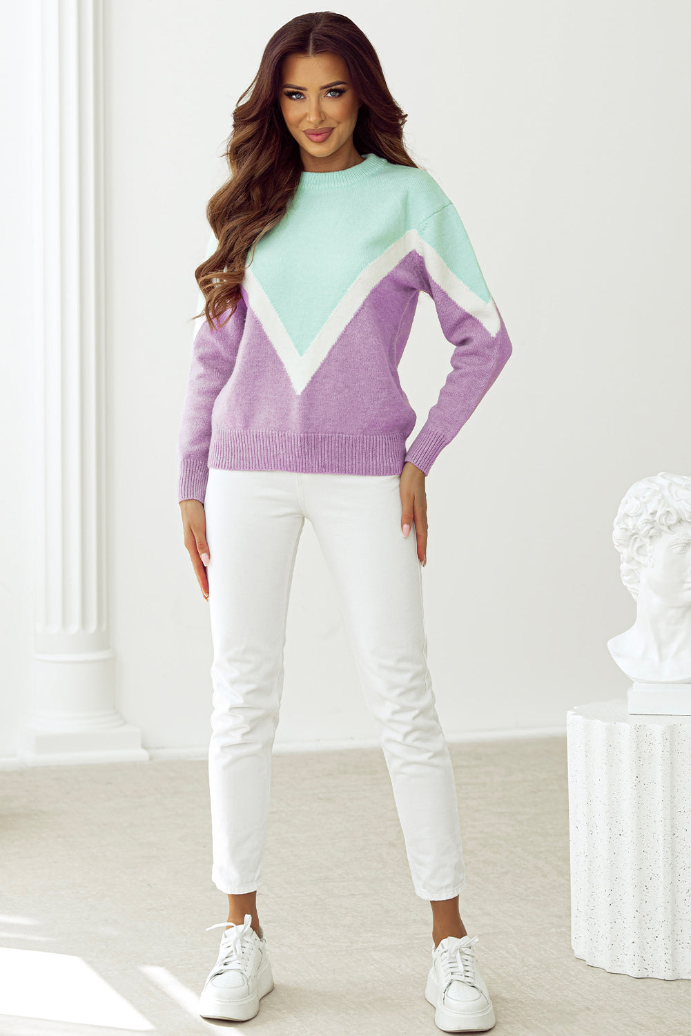 Pull à épaules tombantes en tricot côtelé à blocs de couleurs Chevron