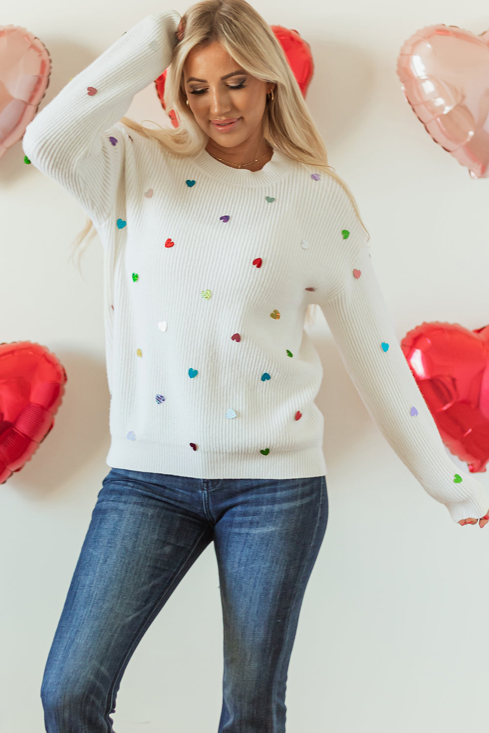 Pull a col rond en tricot gaufré en forme de cœur a sequins