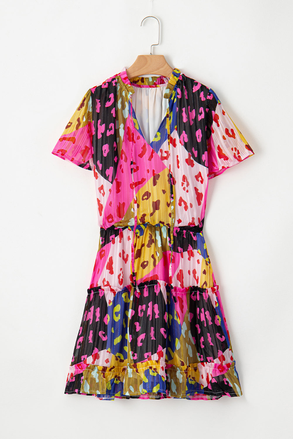 Mini-robe à volants et manches courtes imprimé léopard