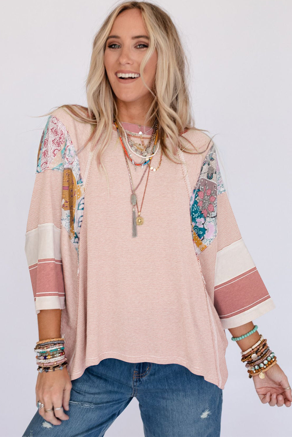 Haut oversize patchwork a fines rayures et blocs de couleurs