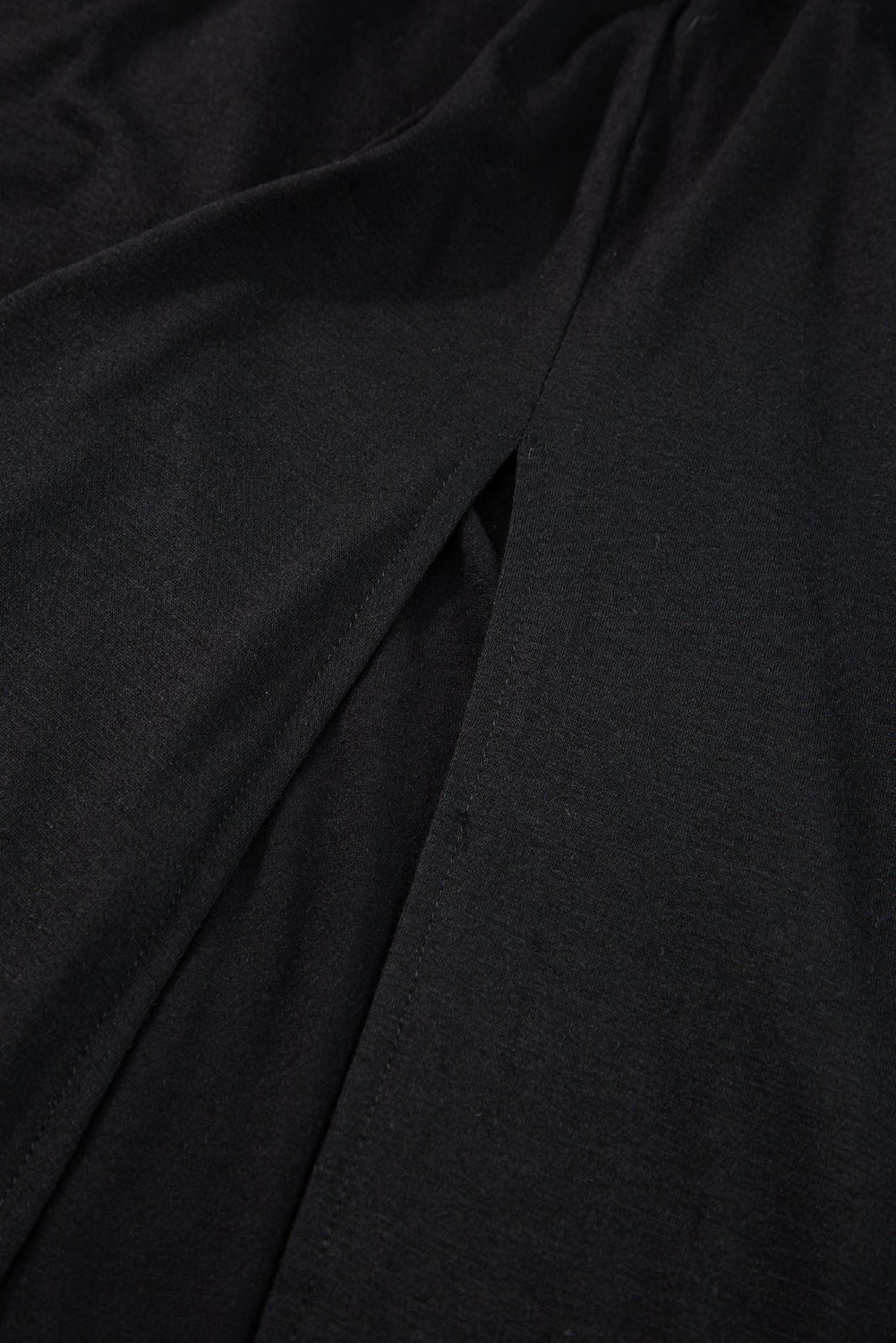 Robe longue froncée à manches courtes et taille haute à col en V