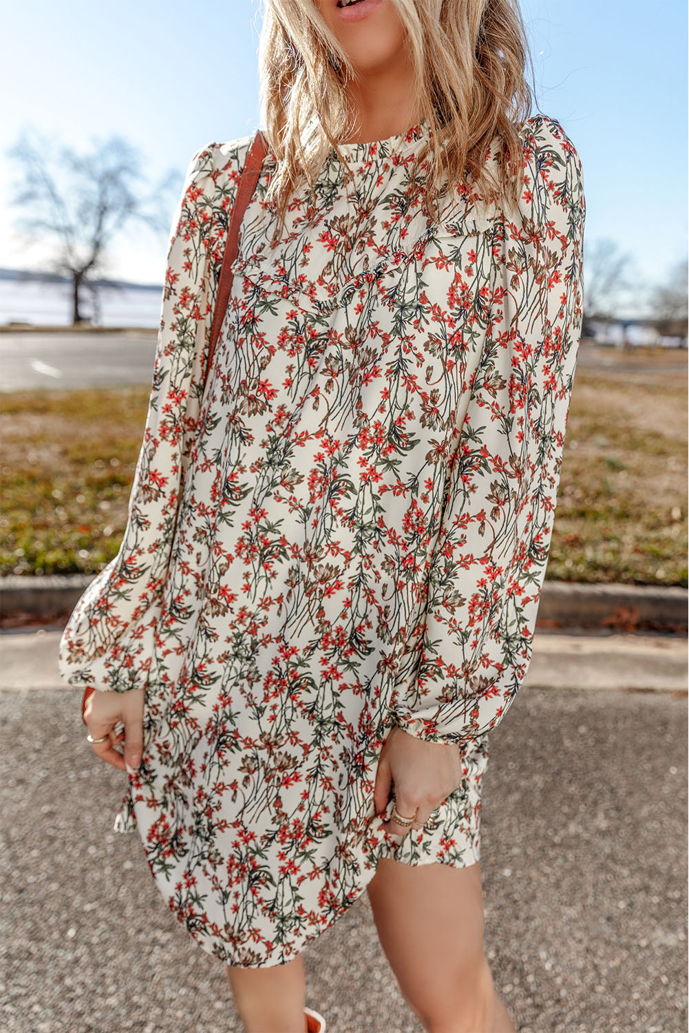 Mini-robe a manches longues et imprimé floral
