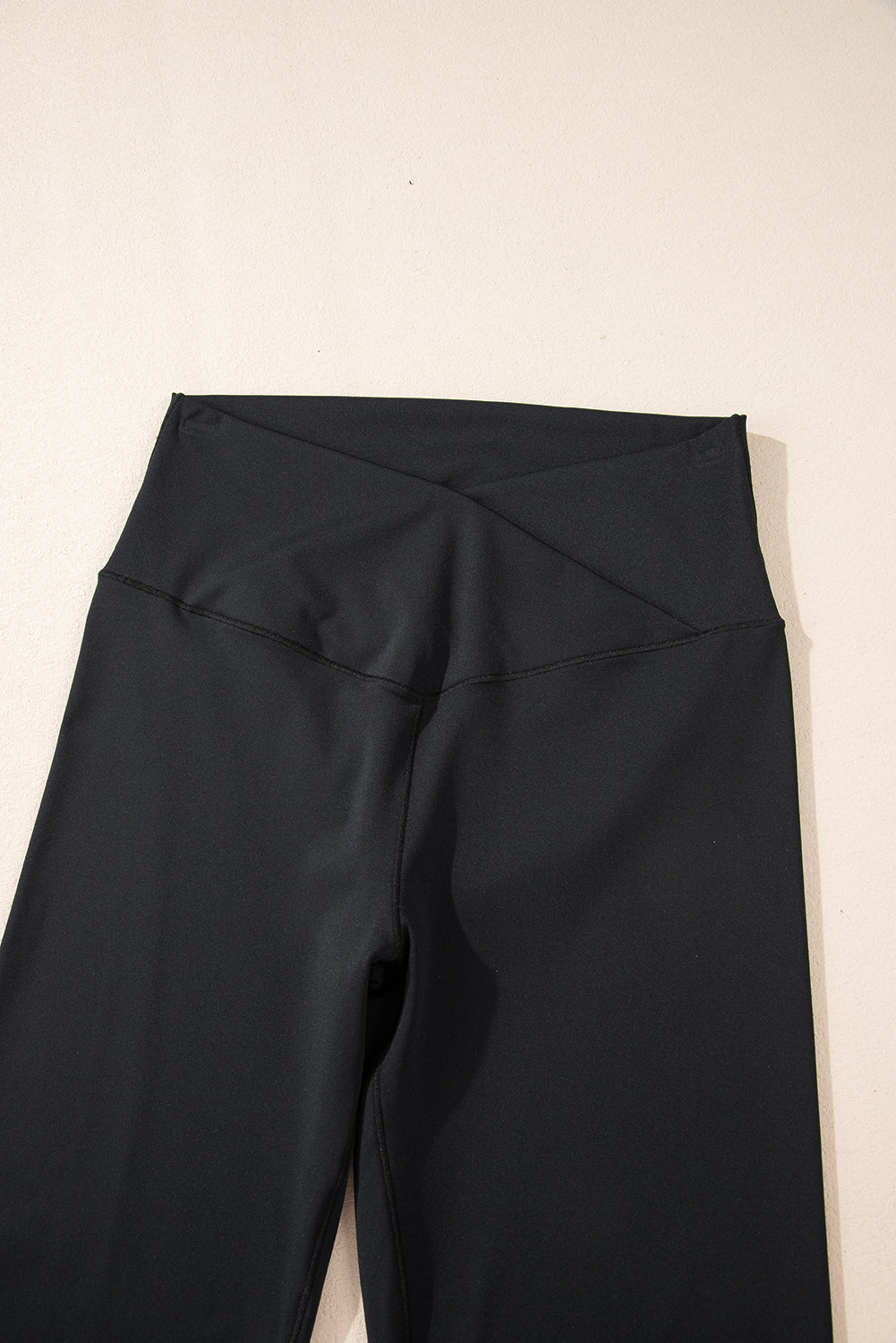 Legging évasé taille haute en forme de V