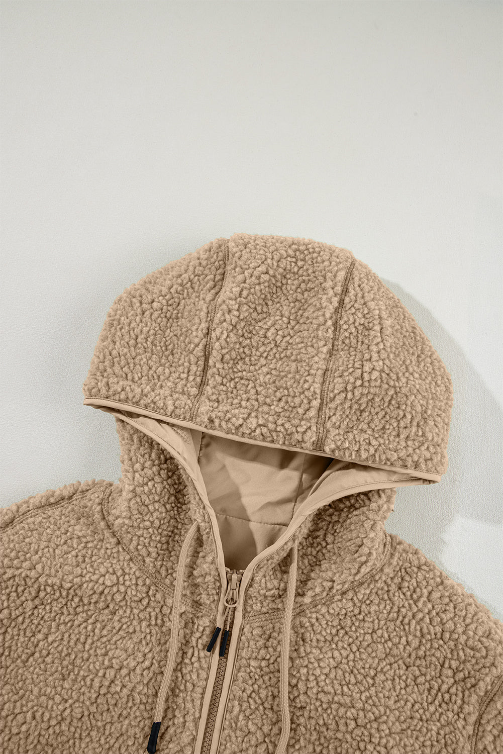 Veste a capuche et poches en polaire zippée avec cordon de serrage