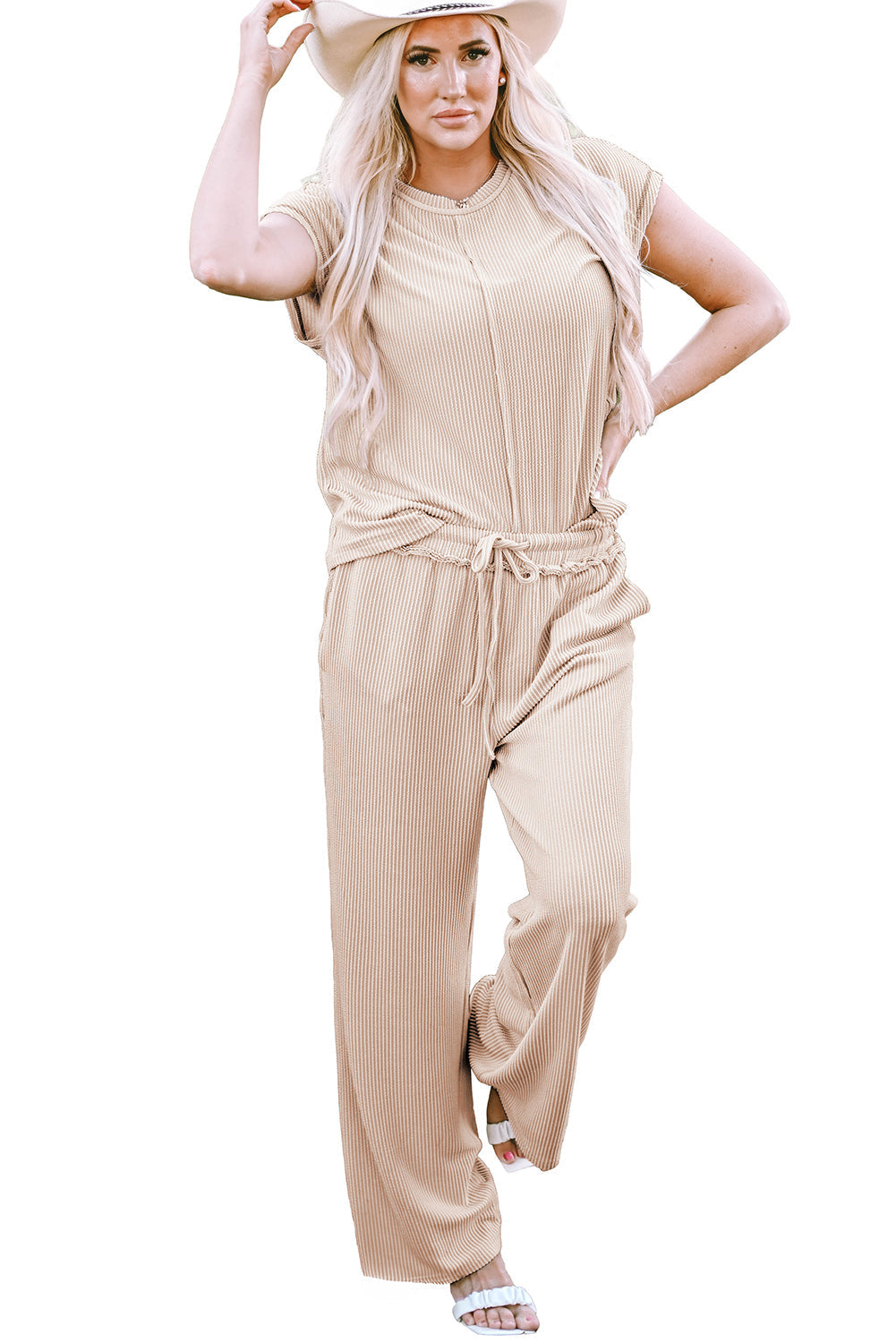 Tenue deux pièces t-shirt et pantalon côtelés à coutures apparentes