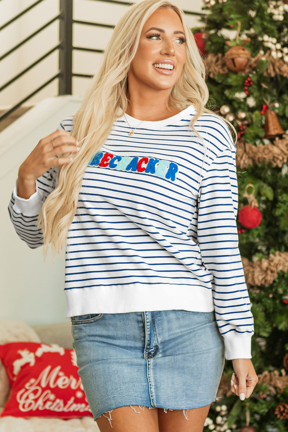 Sweat-shirt brodé FIRECRACKER en chenille
