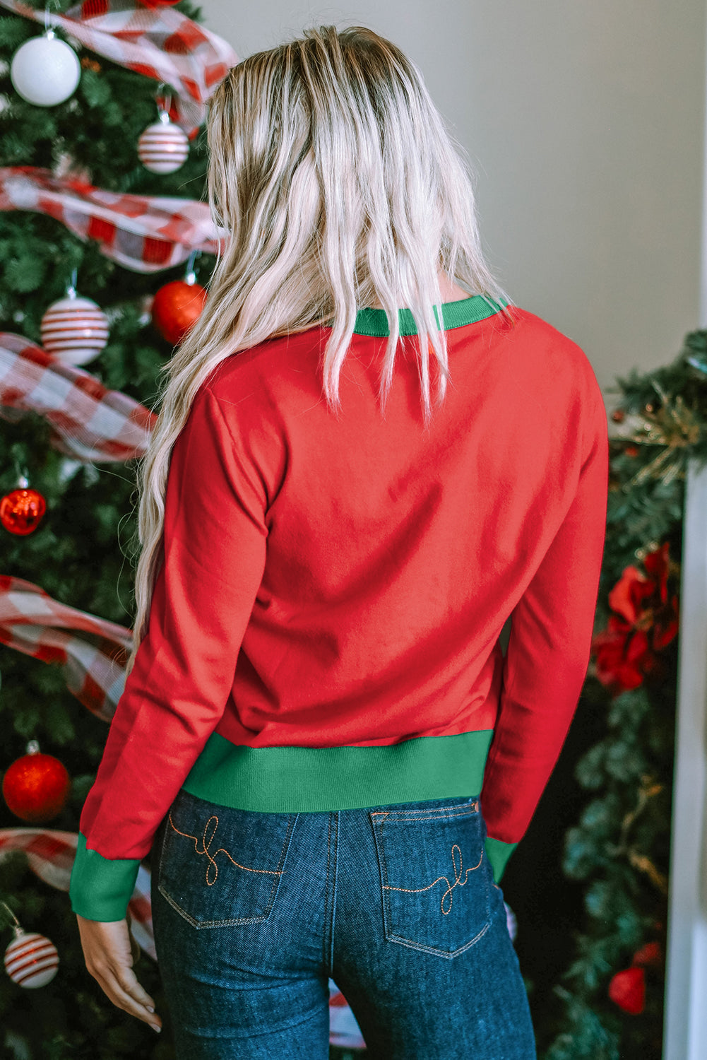 Pull a bordure contrastée graphique Tinsel Merry & Bright
