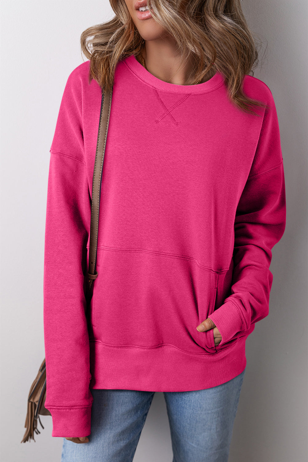 Sweat-shirt ample avec poches et coutures croisées à épaules tombantes