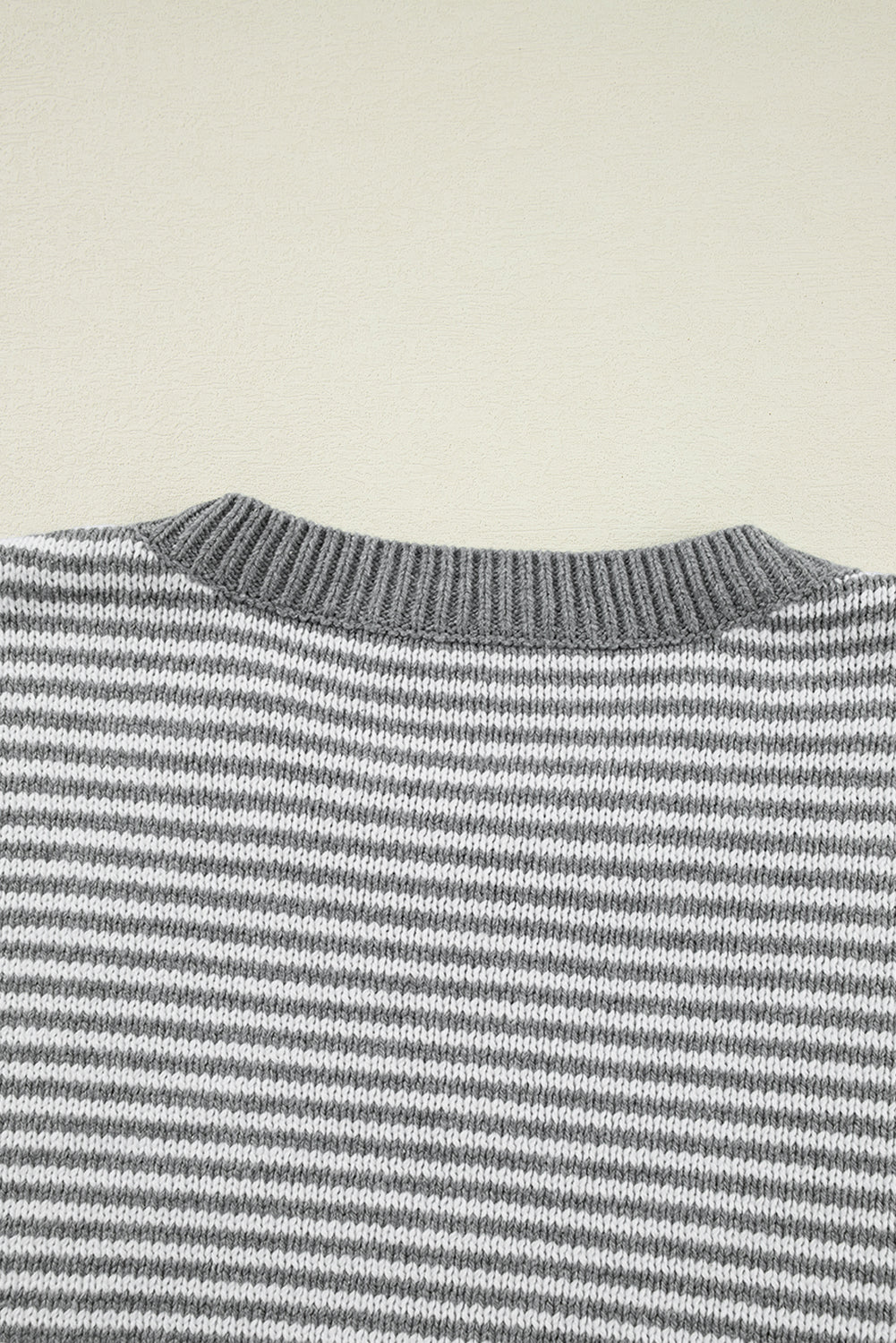 Pull texturé géométrique à épaules tombantes