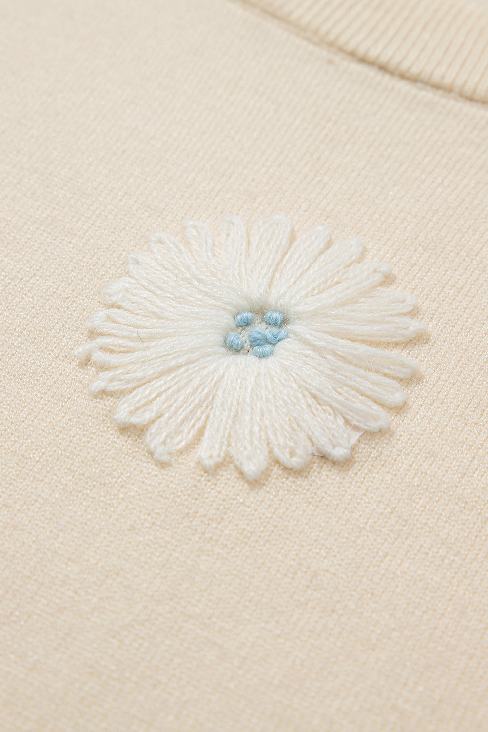 Haut tricoté a manches courtes a motif floral