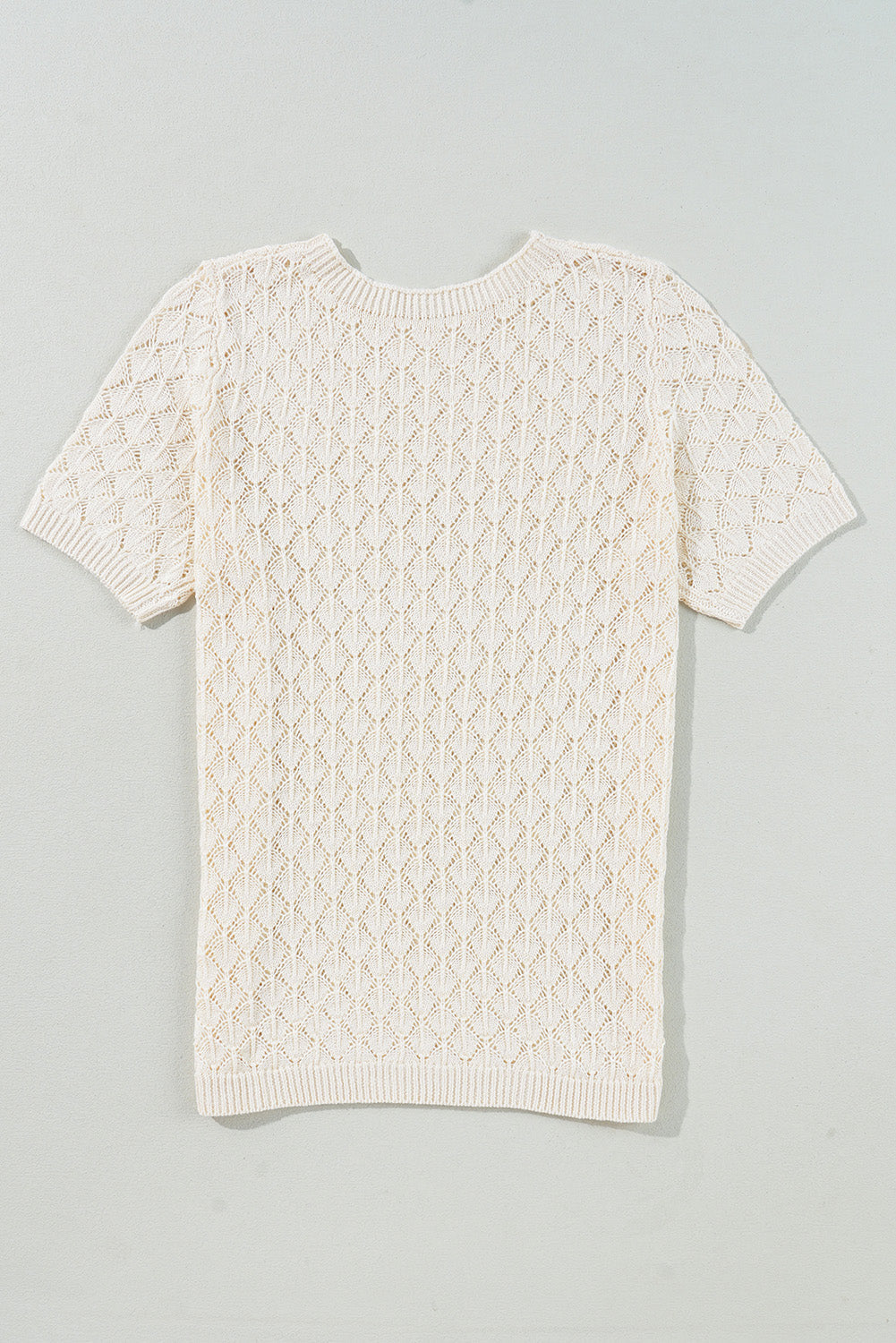 T-shirt pull a manches courtes et col rond en crochet ajouré
