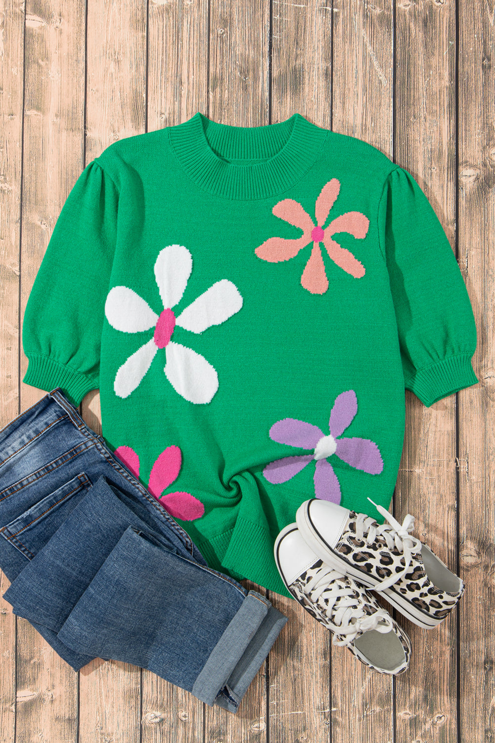 Pull fleuri a manches courtes et bulles