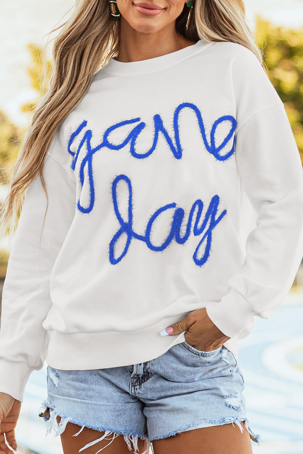 Tinsel Game Day - Sweat-shirt graphique a épaules tombantes