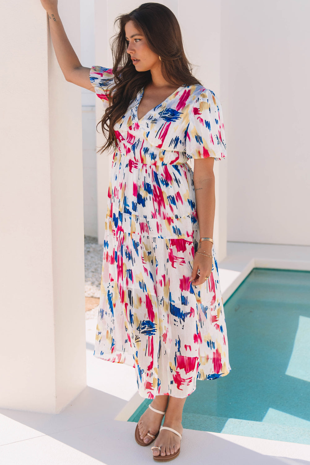 Robe longue à volants et manches courtes bouffantes à imprimé abstrait