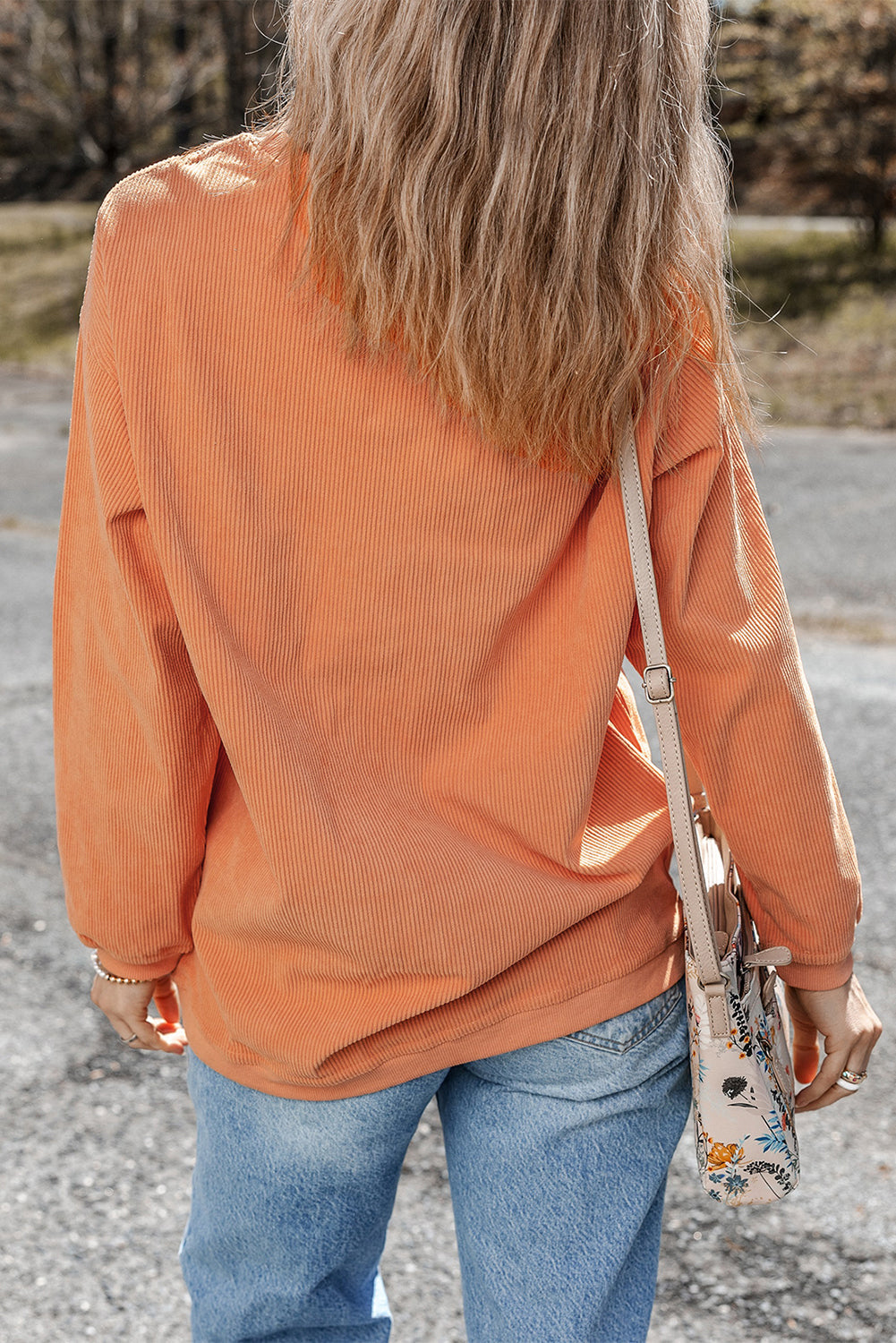 Sweat oversize orange en velours côtelé