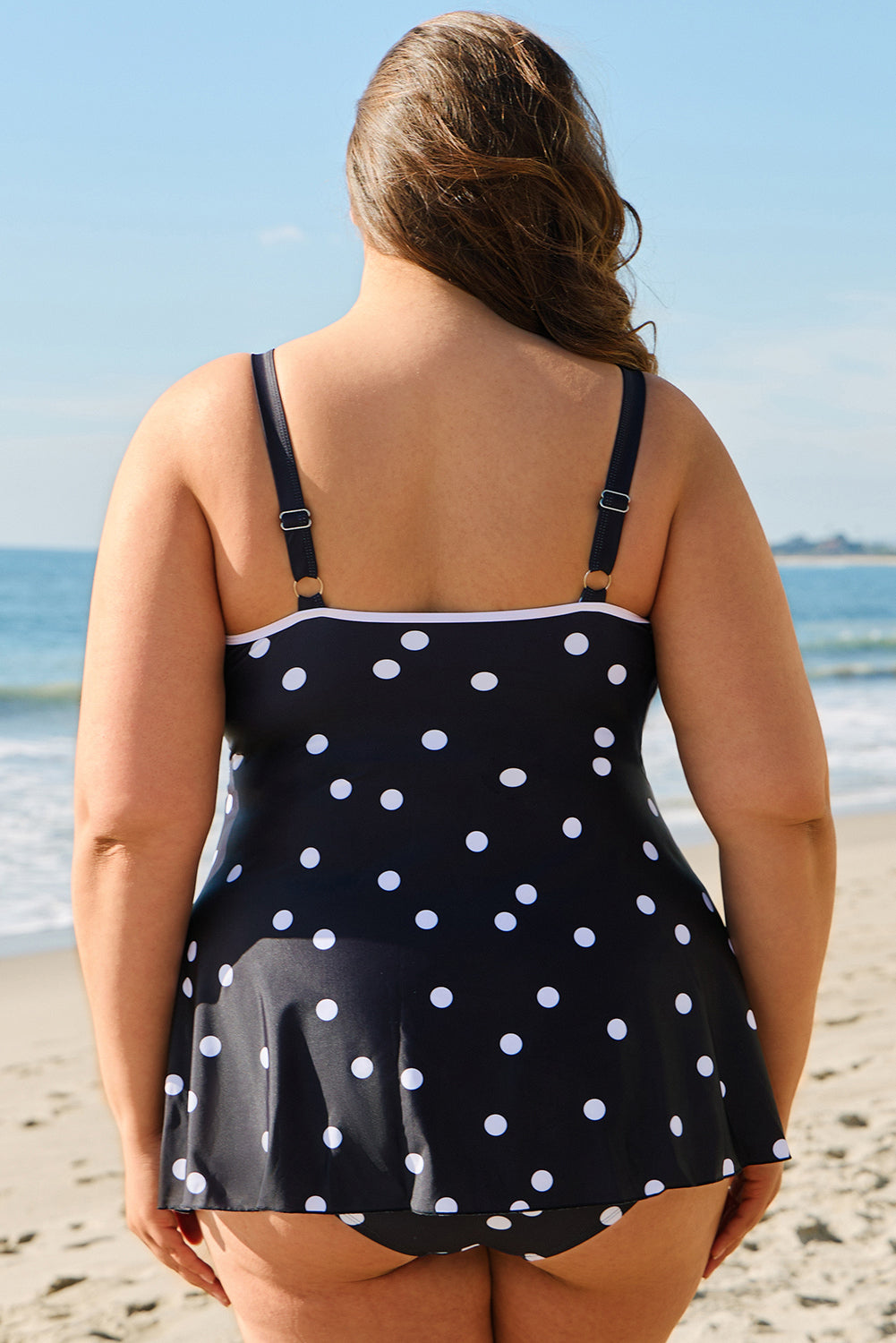 Robe de bain grande taille à col en V et bordure à pois