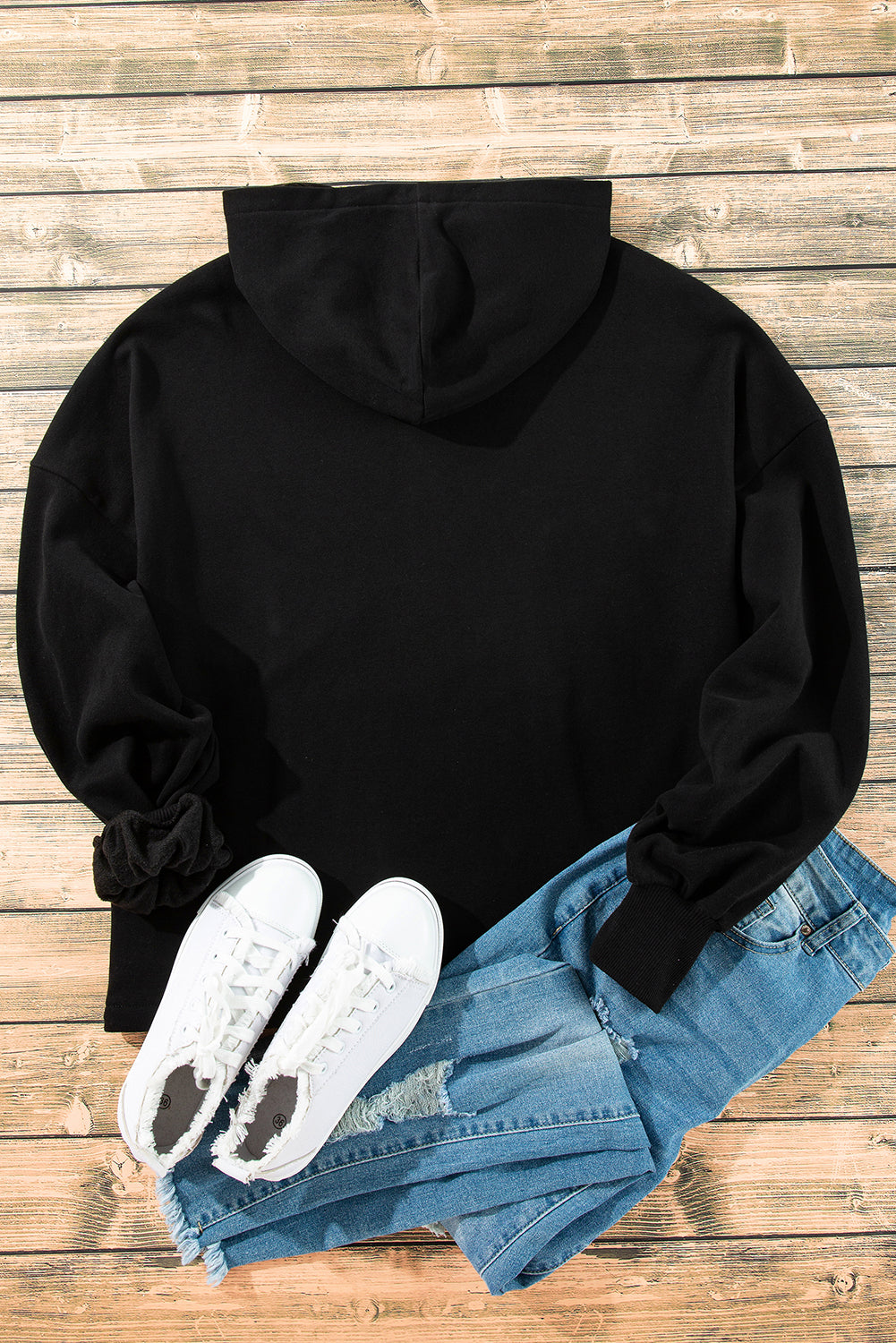 Sweat a capuche ample avec demi-fermeture éclair et poches kangourou doublées en polaire