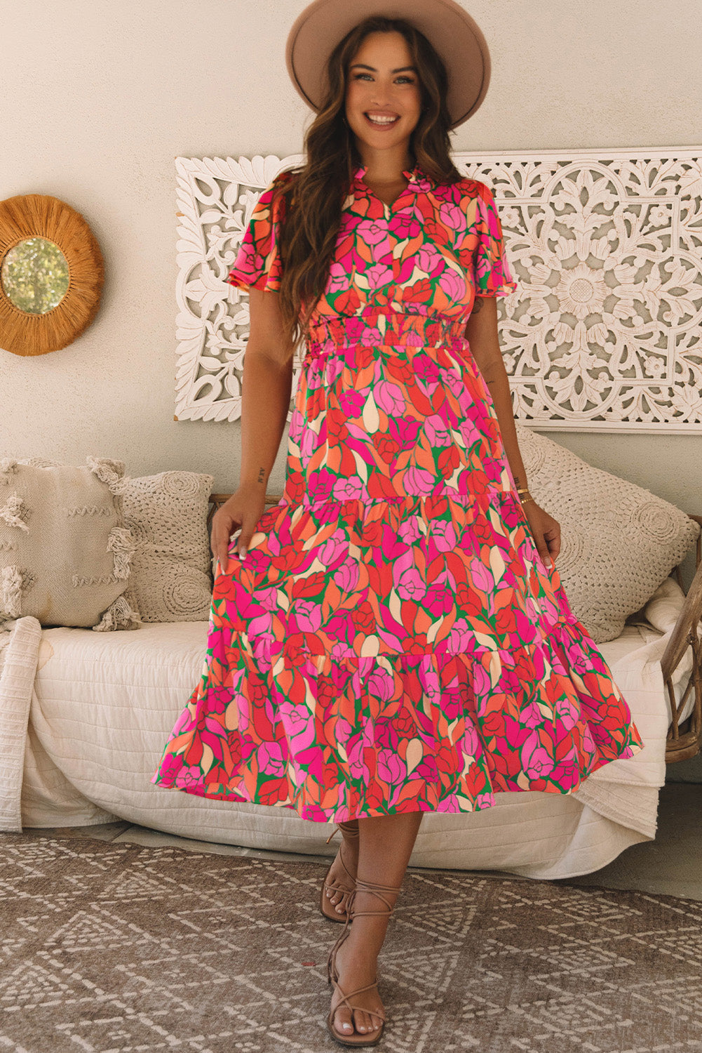Robe longue florale a manches courtes et taille smockée