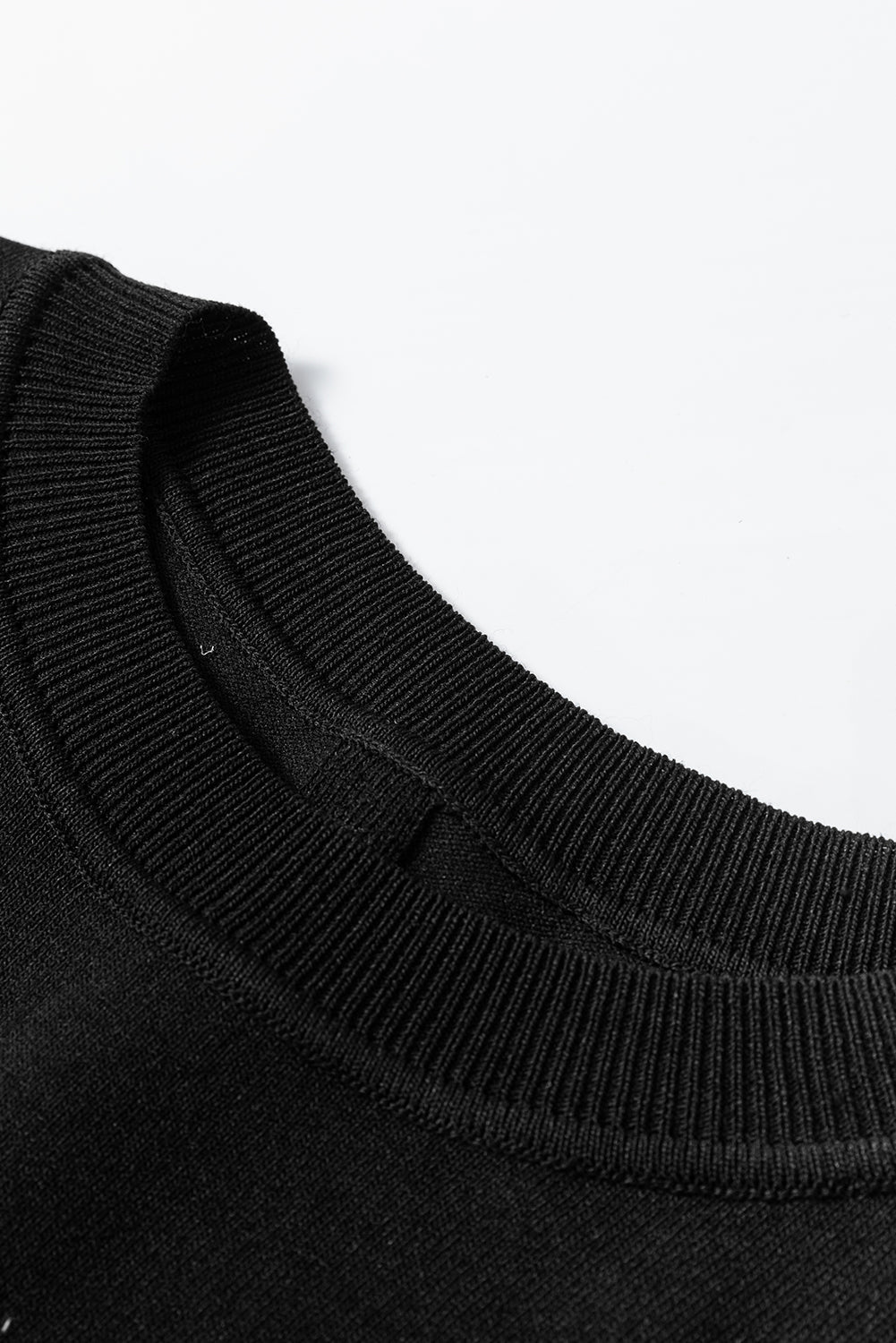 Pull léger a col rond de couleur unie, coupe slim