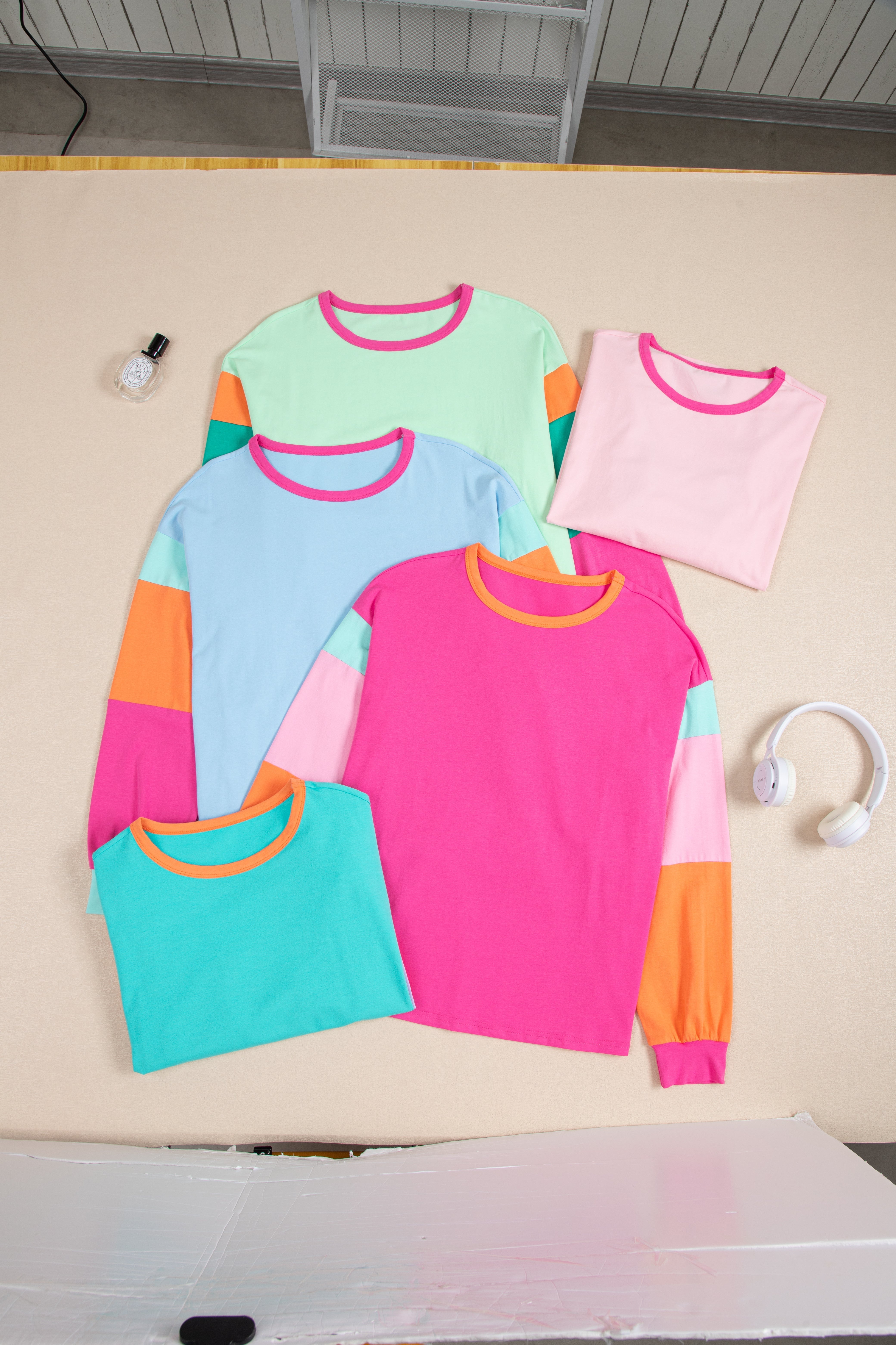 Haut ample a manches longues et patchwork color block