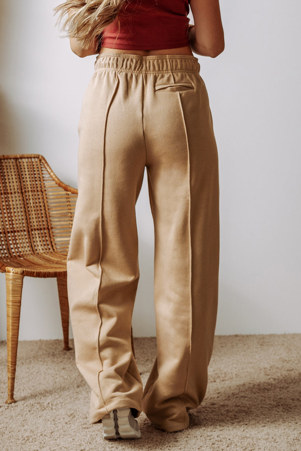 Pantalon large taille haute avec cordon de serrage et coutures apparentes