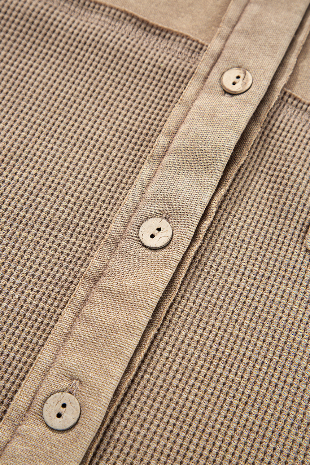 Veste ample texturée a délavage minéral et patchwork