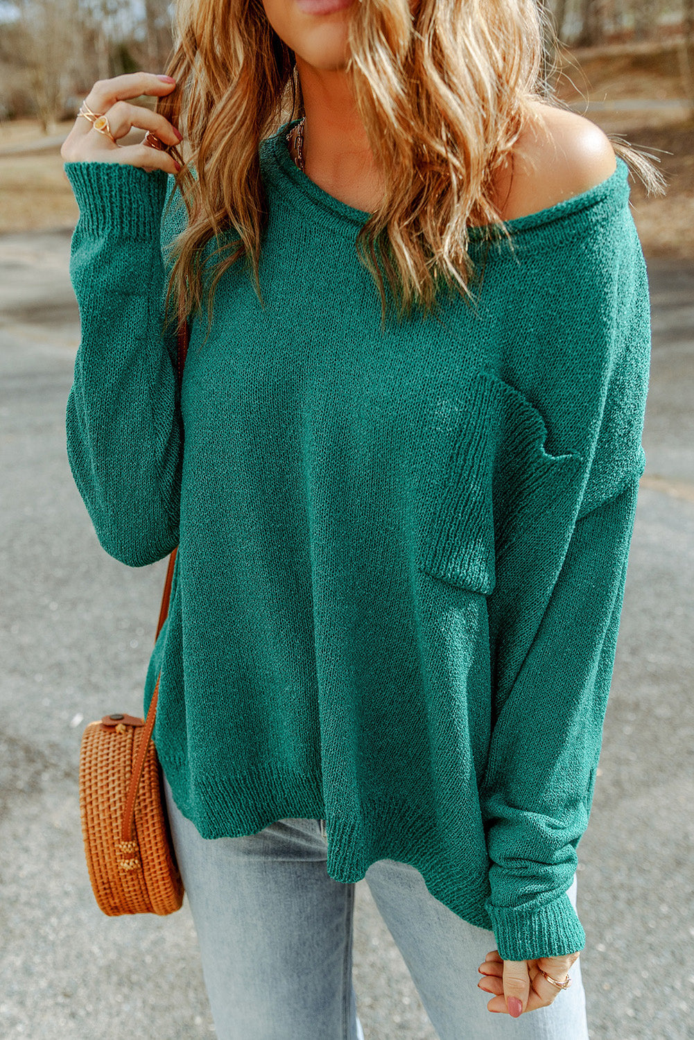 Pull en tricot côtelé à épaules dénudées de couleur unie avec poche