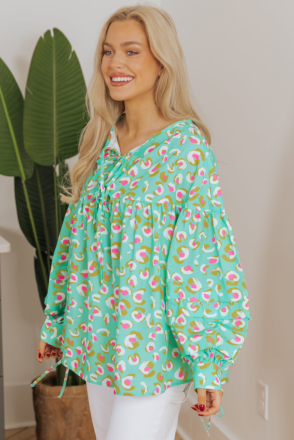 Chemisier babydoll a lacets et imprimé abstrait a manches lanternes