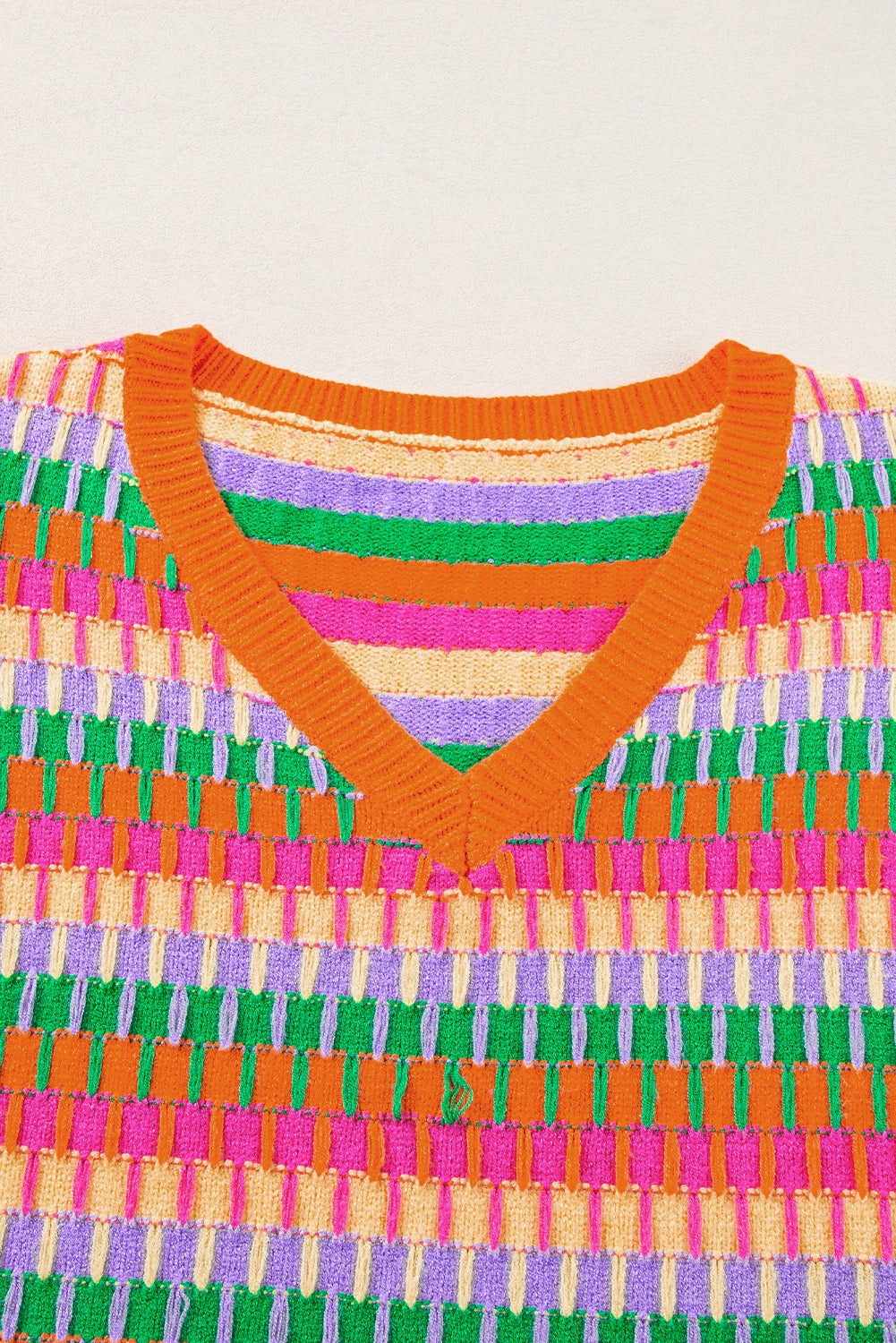 Haut pull tricoté a manches flottantes multiples