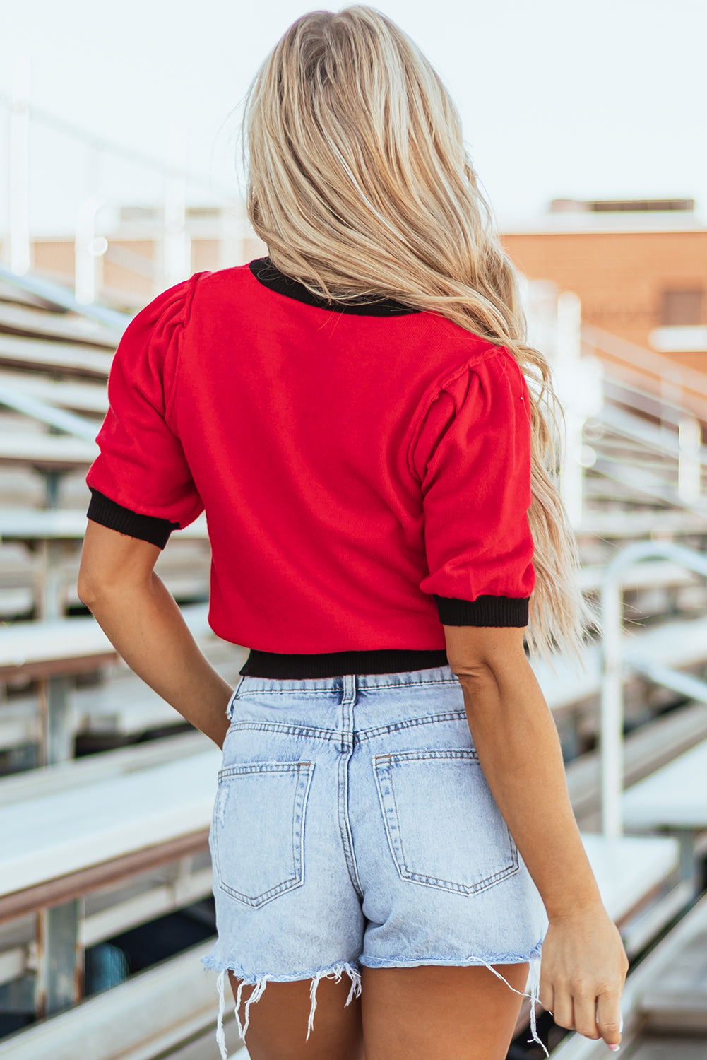 Pull Rugby a Manches Courtes Bouffantes Color Block a Paillettes
