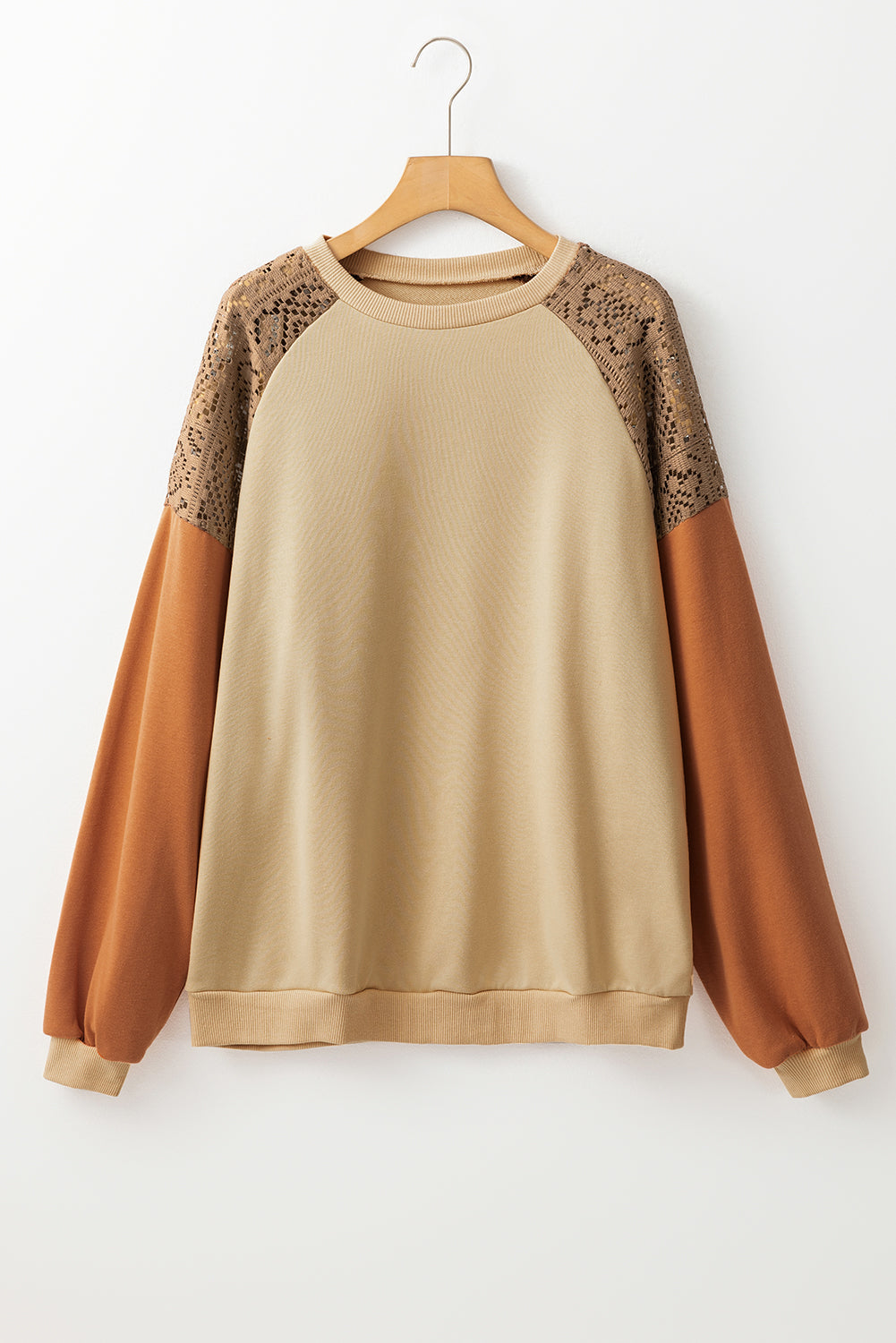 Sweat-shirt à épaules tombantes et patchwork de dentelle