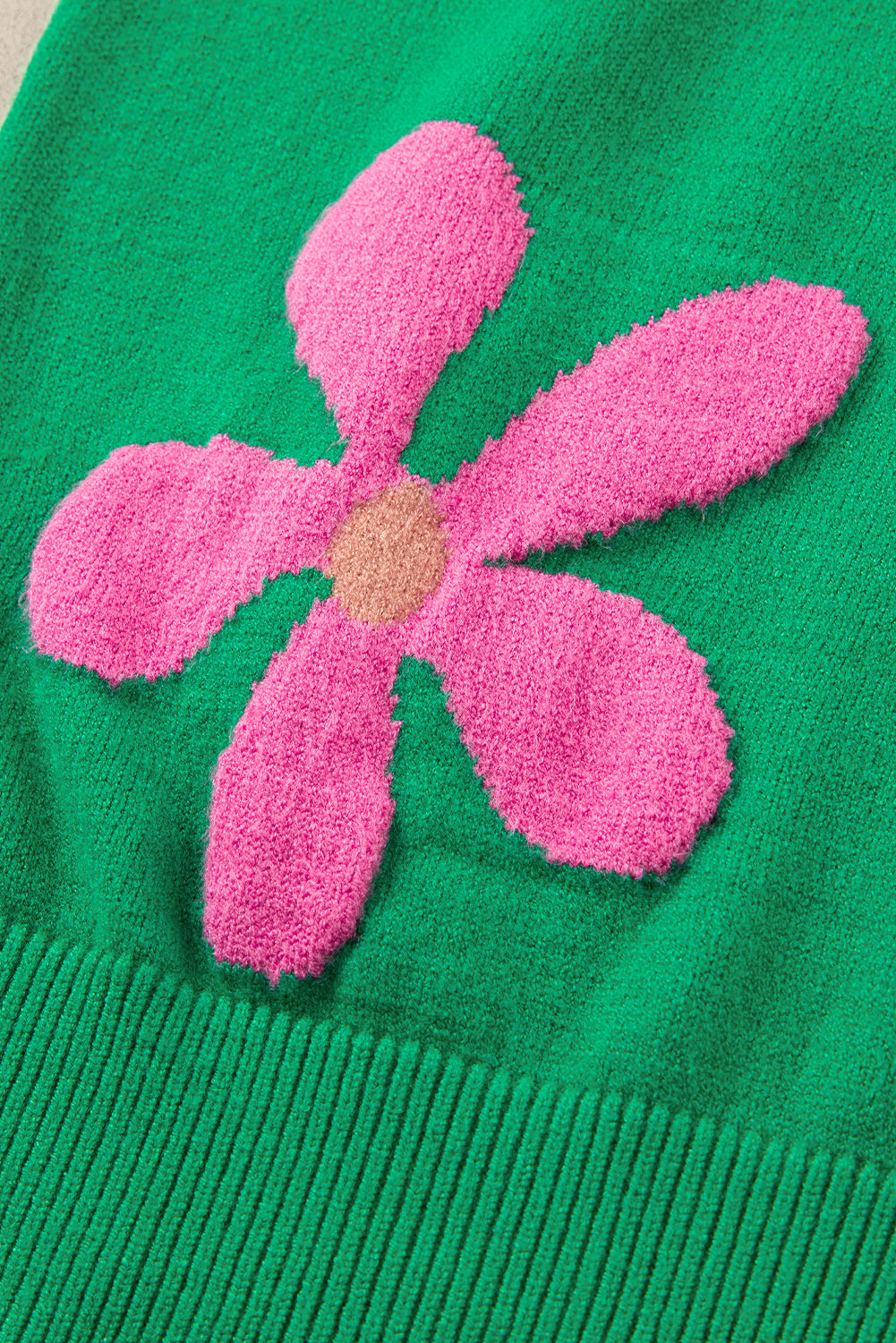 Pull fleuri a manches courtes et bulles