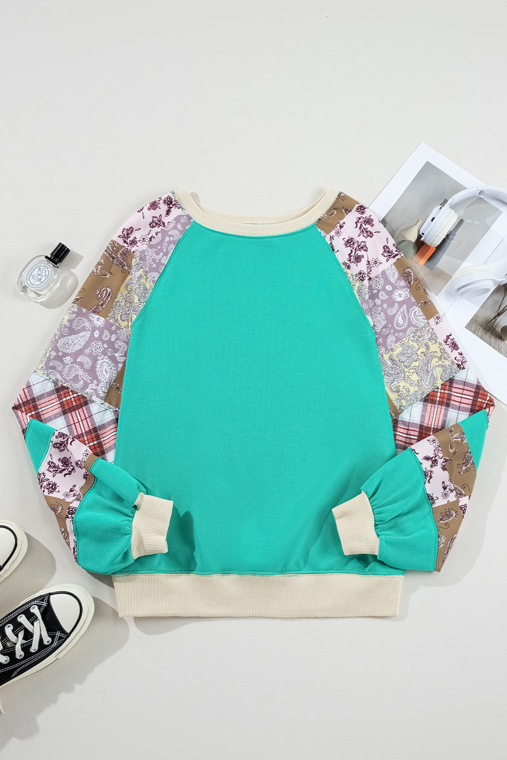 Haut raglan a manches longues et motif cachemire vintage a carreaux