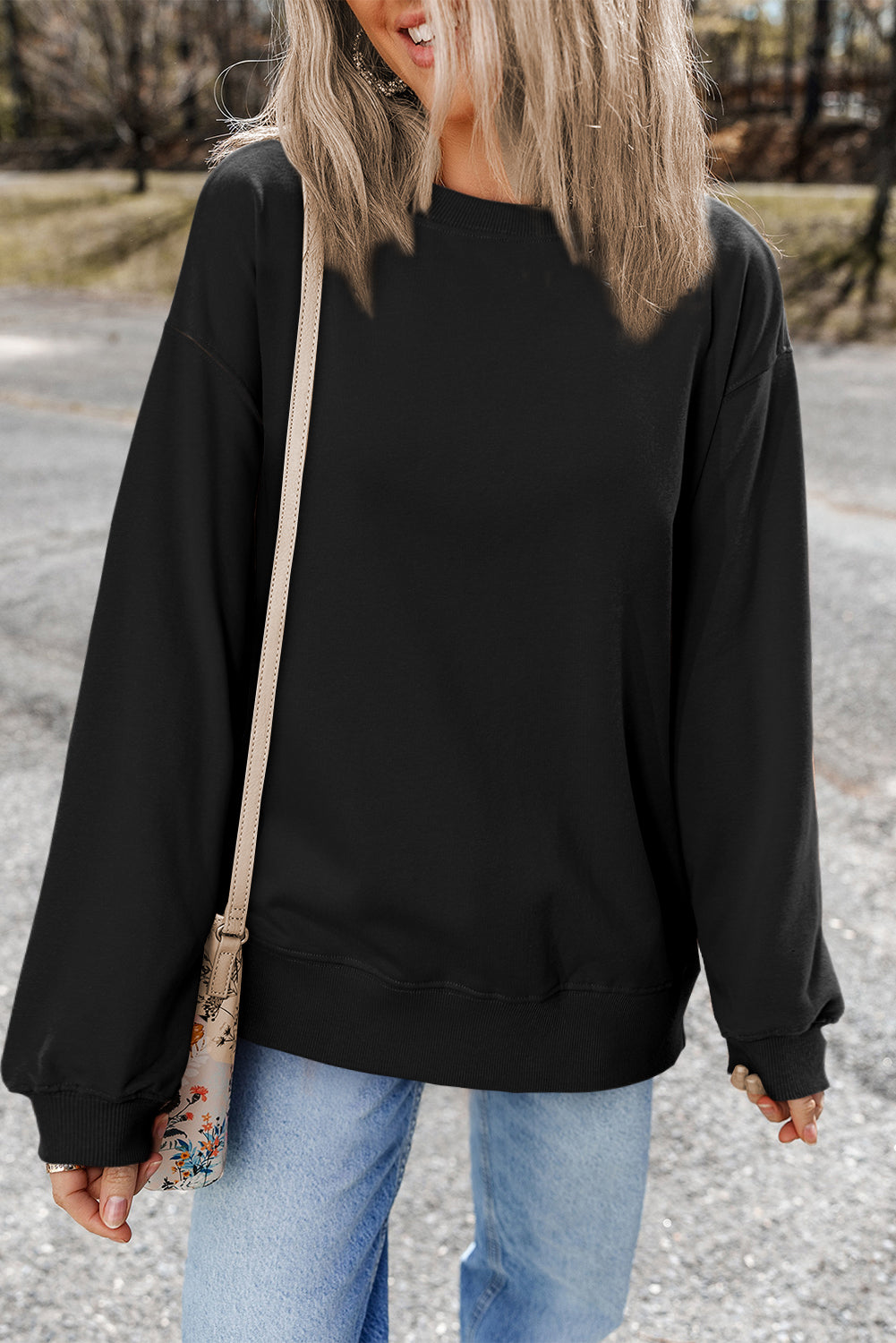 Sweat-shirt uni a col rond et épaules tombantes