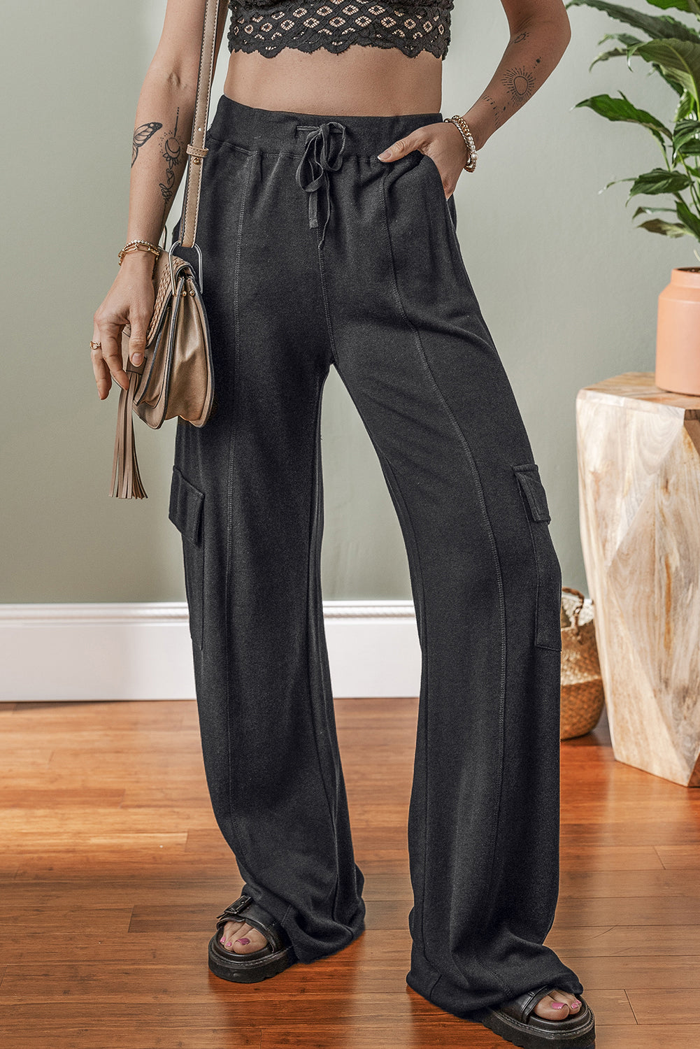 Pantalon de survêtement avec poches cargo et cordon de serrage