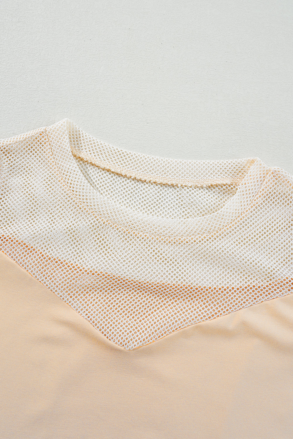 Débardeur ras du cou en maille unie patchwork