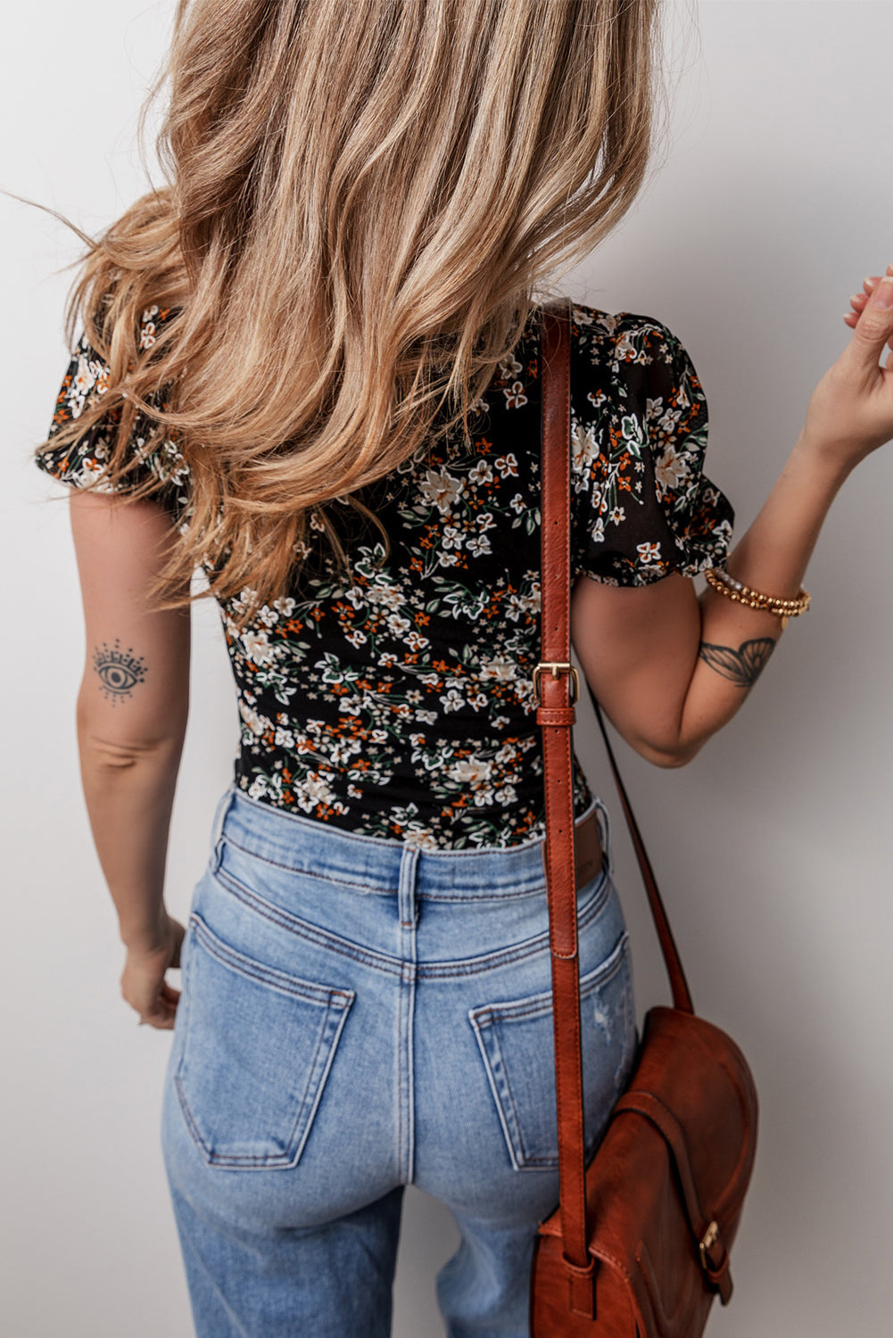 Body imprimé floral a manches courtes bouffantes et col en U
