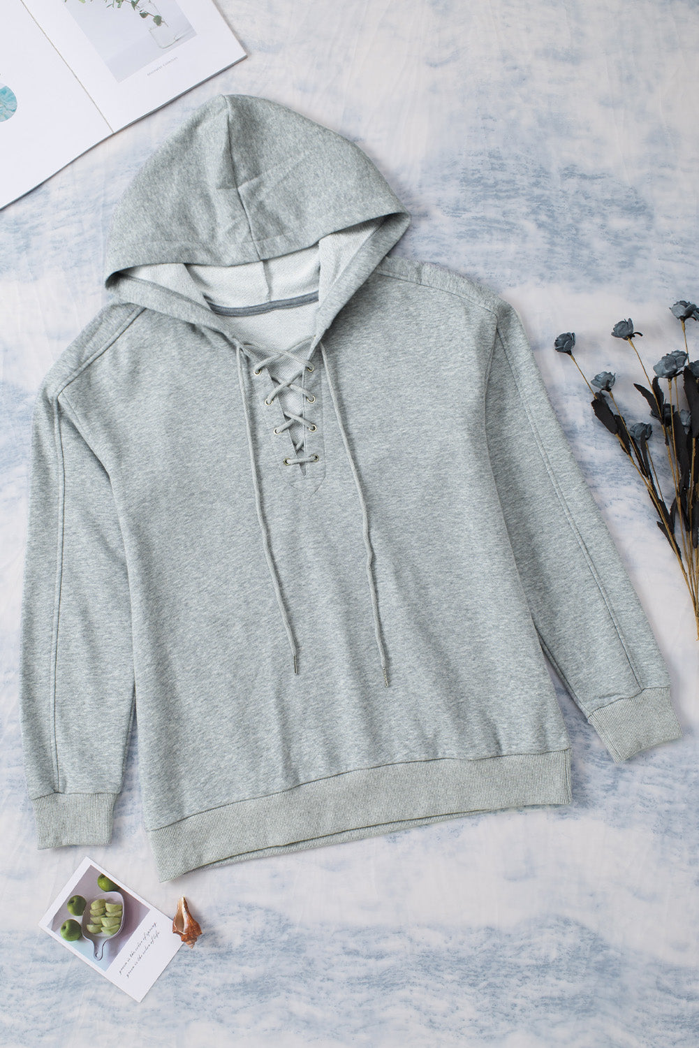 Sweat à capuche gris décontracté à lacets de couleur unie